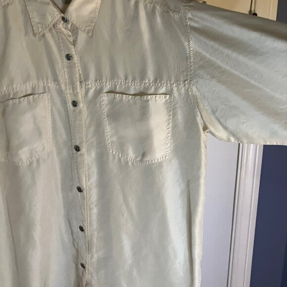 100% Silk Button Up Blouse. Vintage Gloria Vanderbilt. Large. - Picture 2 of 5